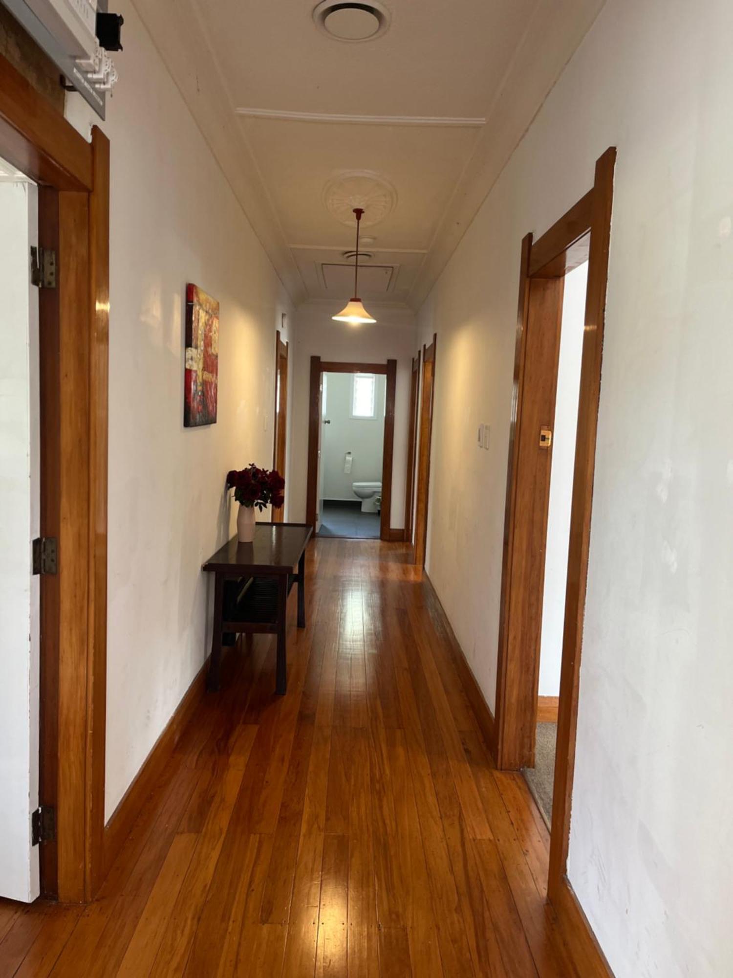 Spacious Retreat Near Ferry & Mall Wellington Exterior photo